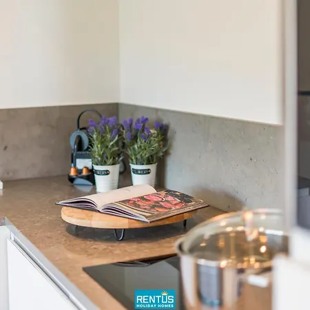 Sealine - Modern At 100m From The 아파트 *